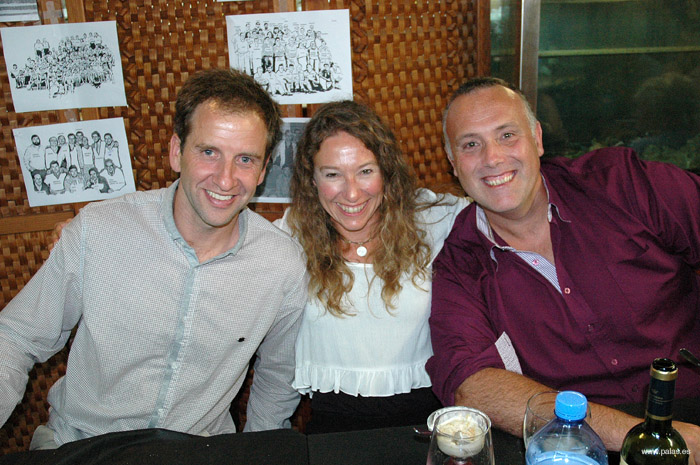 CENA_PALISTAS_2015_#3F0006