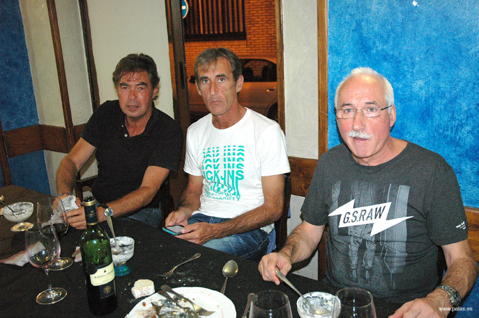 CENA_PALISTAS_2015_#3F0009