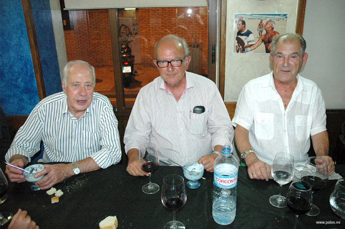 CENA_PALISTAS_2015_#3F0011